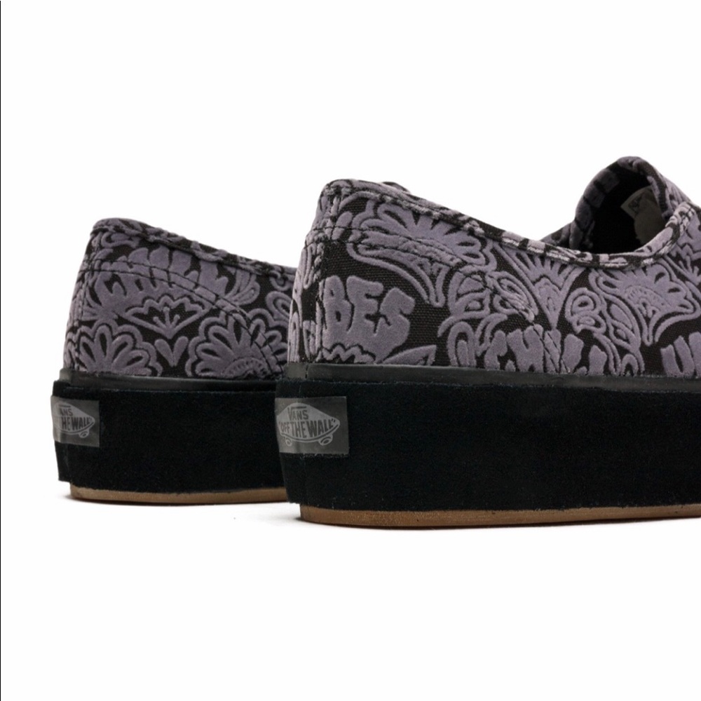 1 Left NWT Vans Vibes Platform 2.0 Authentic Black - Picture 4 of 7